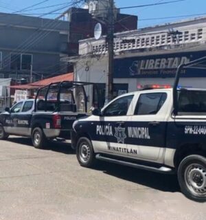 Asaltan financiera a metros del Palacio Municipal en Minatitlán