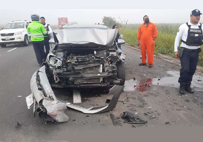 Niebla y carambolazo en la Coatza-Mina