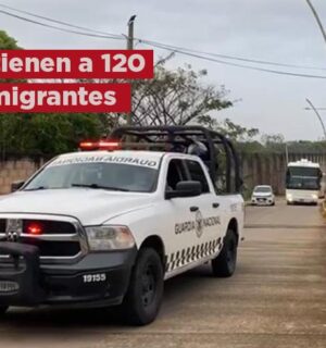 Descubren a más de 120 migrantes en Acayucan, Veracruz