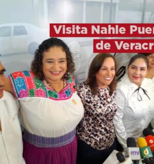 Nahle visita el Puerto de Veracruz