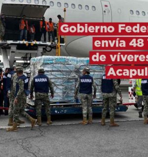 El Gobierno de México envía 48 toneladas de víveres en avión a Acapulco