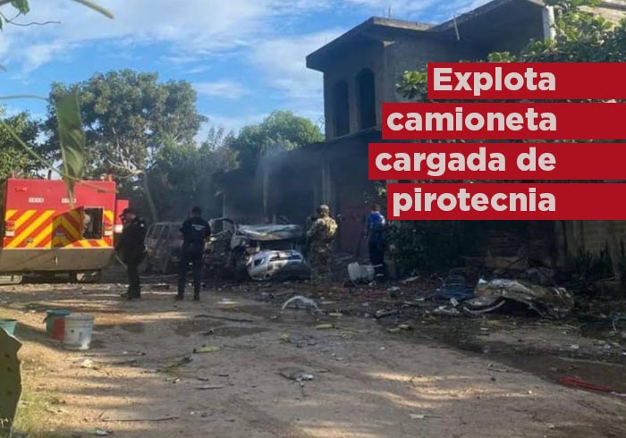 Explosión de camioneta cargada de pirotecnia