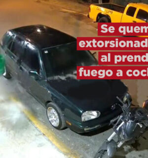 VIDEO: ¿Karma? Extorsionador prende fuego a coche en el Edomex y resulta quemado