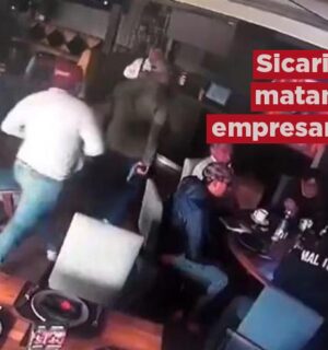 VIDEO | Sicarios se hacen pasar como clientes y matan a empresario