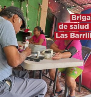 Brigada de salud en Las Barrillas