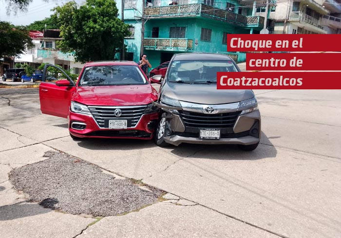 Accidente vial en el centro de Coatzacoalcos