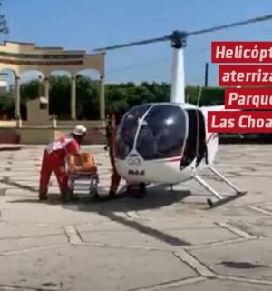 Helicóptero aterriza en parque de Las Choapas