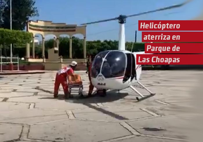 Helicóptero aterriza en parque de Las Choapas