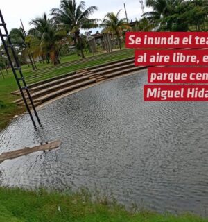 Se inunda auditorio al aire libre del Parque Central Miguel Hidalgo de Coatzacoalcos