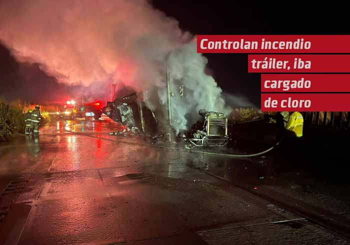 Controlan incendio de tráiler; iba cargado de cloro