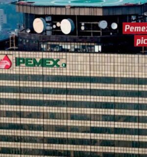 Pemex en picada