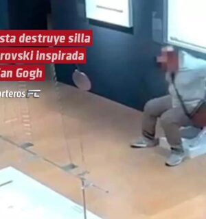 Turista destruye silla Swarovski inspirada en Van Gogh al sentarse para una foto