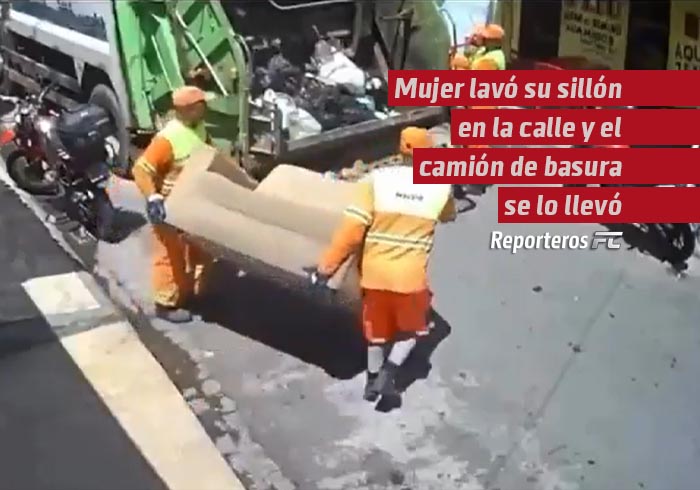 Mujer lavó su sillón en la calle y, al dejarlo secarse al sol, el camión de basura lo confundió con basura