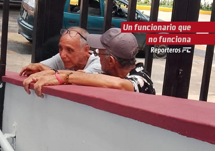  Cutberto Sánchez debuta en la nómina municipal… pero descansando